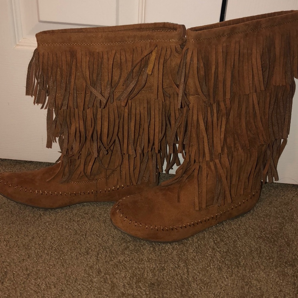 Fray boots - Picture 3 of 3
